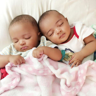 Are there any other twin moms here in the group?